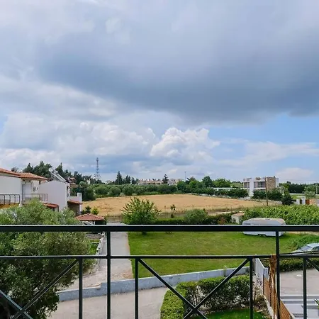 Апартаменты Siena 3-bdrm Maison With Private Garden, *