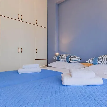 Siena 3-bdrm Maison With Private Garden, * Афитос