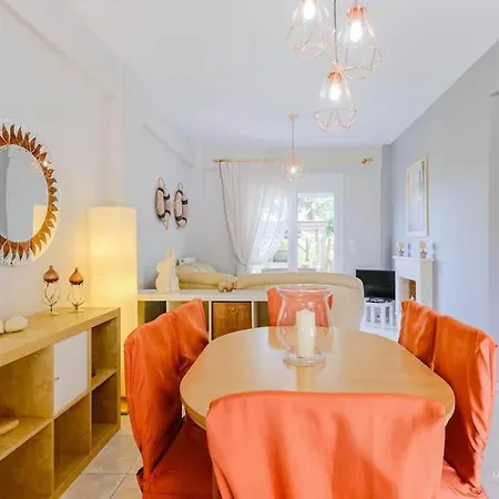 Siena 3-bdrm Maison With Private Garden, Apartment *